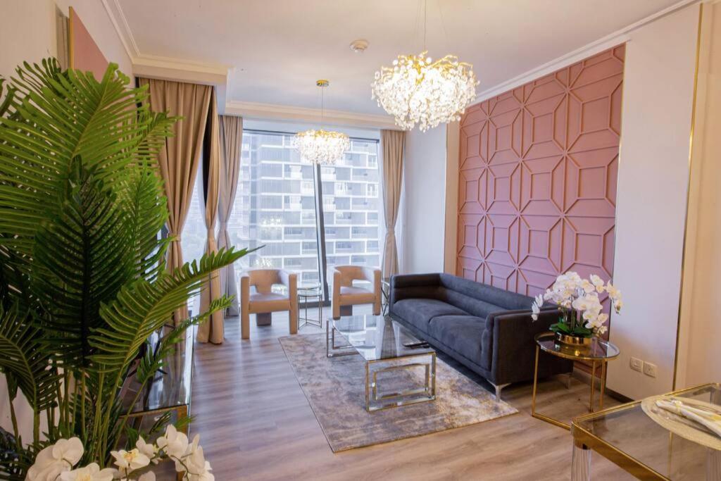 Magnificent 2 Bedroom With Stunning Burj Khalifa View Dubai Exterior foto